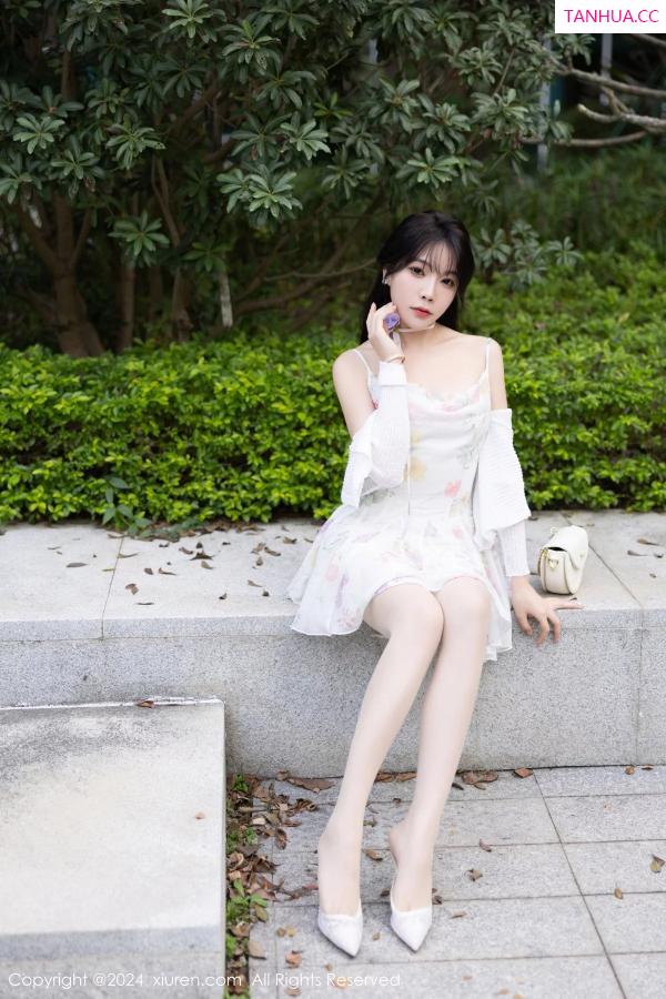 陈芝 芝芝Booty [XiuRen]高清写真图 2024.01.12 No.7959 徐莉芝Booty 清纯美腿第7张图片